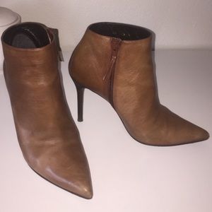 Stuart Weizmann booties